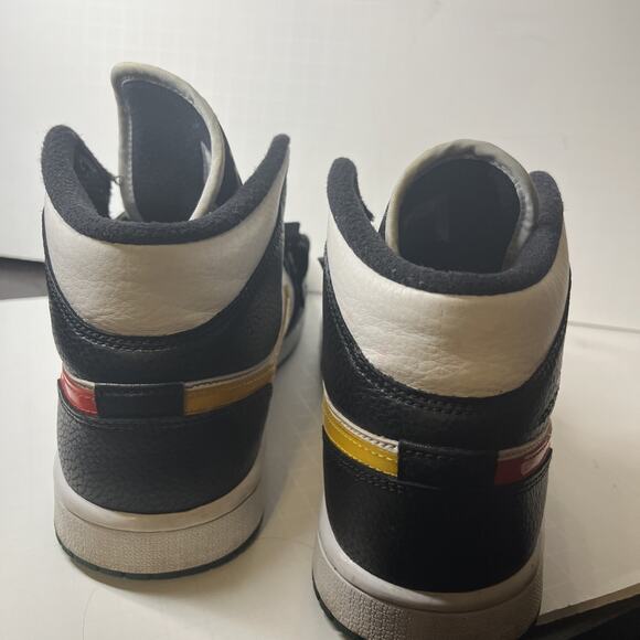 Nike Air Jordan 1 Black White Mid Alternate Swoosh Red Yellow SZ 8.5 BQ6472-063 - Picture 7 of 10